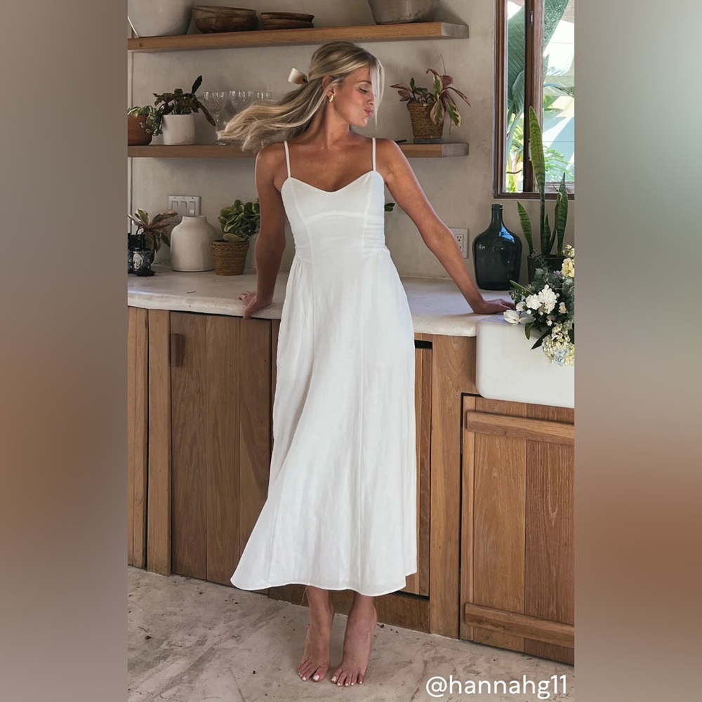 Show Me Your MuMu White Midi Dress